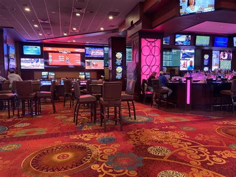 My Review of Reno and the downtown sportsbook scene : .
